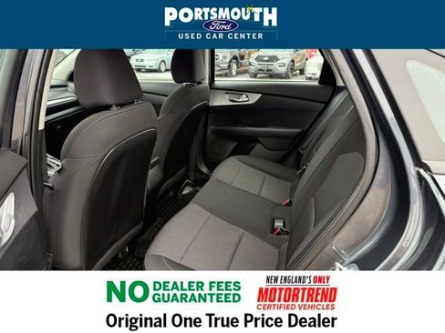 Used 2023 Kia Forte LXS image 5