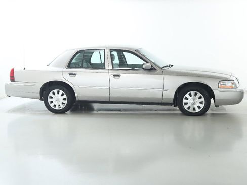 Used 2005 Mercury Grand Marquis LS image 12