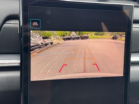 Used 2026 GMC Terrain Elevation w/ Elevation Premium Package FWD image 21