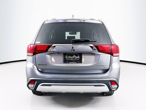 Used 2019 Mitsubishi Outlander SEL image 7