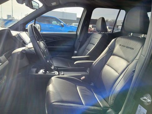 Used 2019 Honda Ridgeline Black Edition image 10