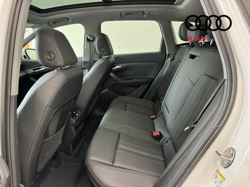 Used 2025 Audi Q6 e-tron Premium w/ Convenience Package RWD image 29