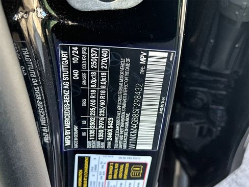 Certified 2025 Mercedes-Benz GLC 300 image 35