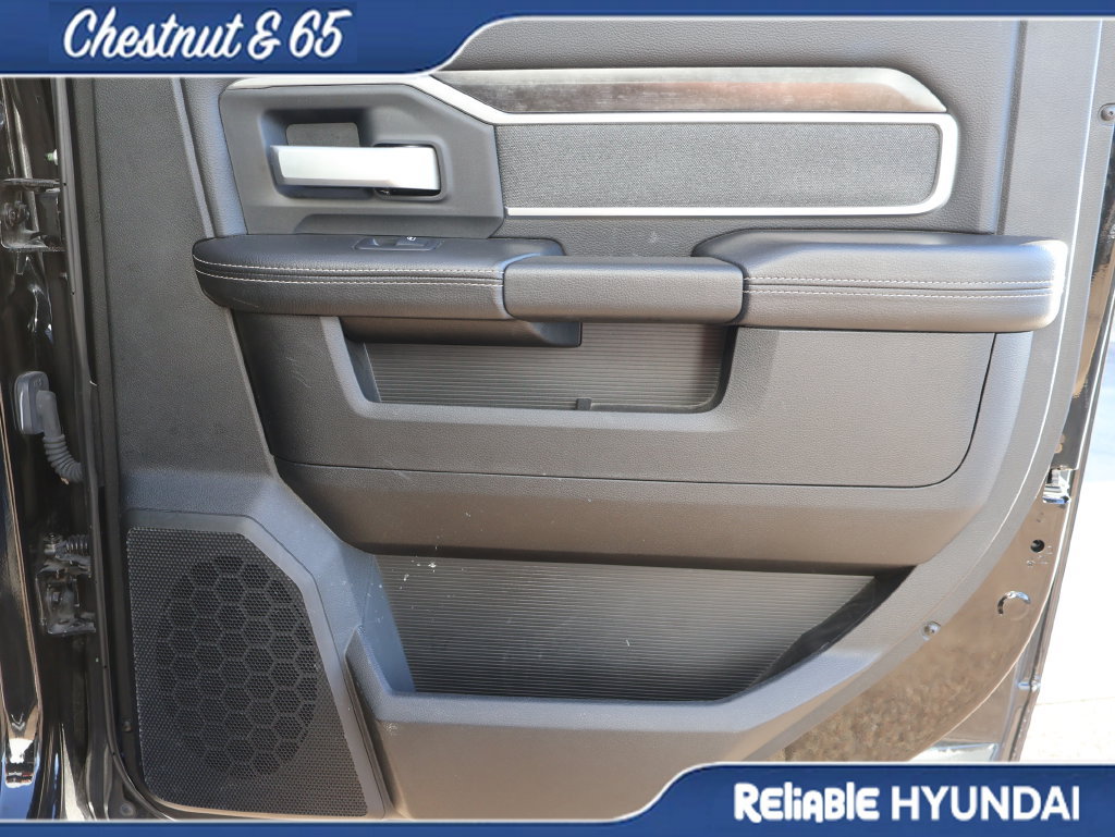 Used 2022 RAM 2500 Big Horn w/ Level A Equipment Group AWD/4WD image 11