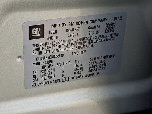 Certified 2022 Buick Encore Preferred w/ Safety Package II AWD/4WD image 28