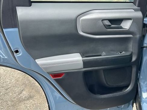 Used 2025 Ford Bronco Sport Badlands image 14