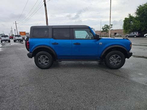 Used 2024 Ford Bronco Big Bend AWD/4WD image 3