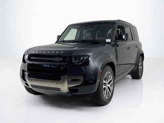 Used 2023 Land Rover Defender 110 X video 1