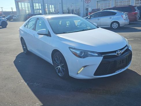 Used 2016 Toyota Camry XSE w/ Moonroof Package image 1