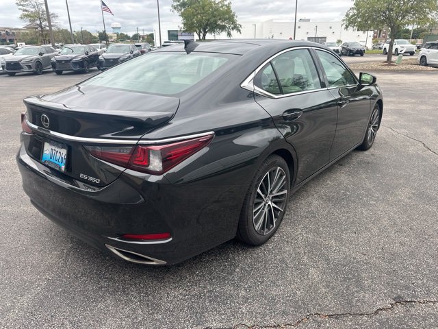 Certified 2022 Lexus ES 350 w/ Premium Package FWD image 3