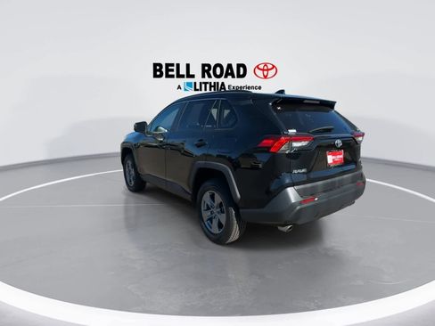 Used 2023 Toyota RAV4 XLE image 7