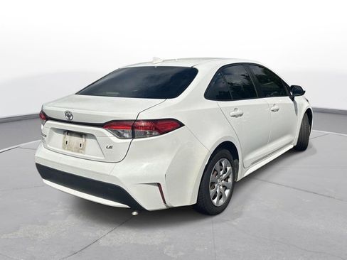 Used 2020 Toyota Corolla LE FWD image 6