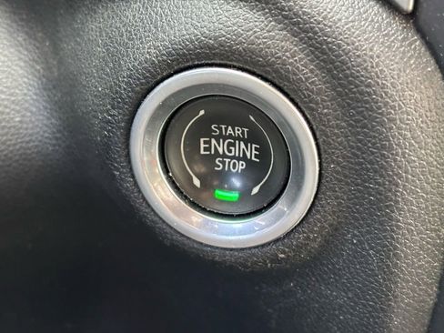 Used 2022 Chevrolet Silverado 1500 LTZ w/ LTZ Convenience Package II image 25