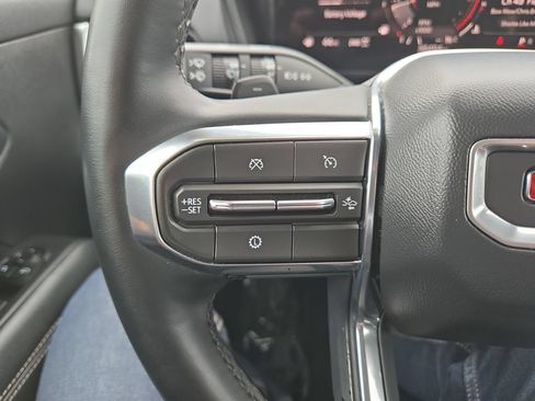 Used 2025 GMC Terrain Elevation AWD/4WD image 31