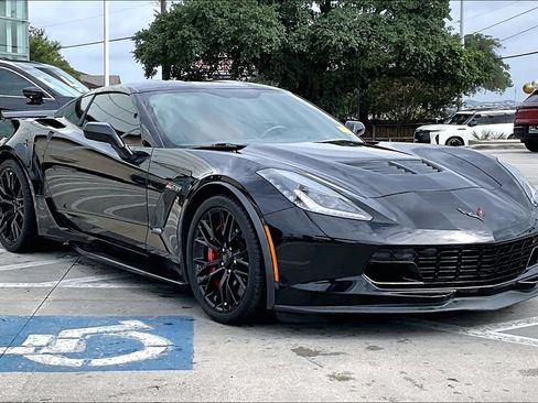 Used 2017 Chevrolet Corvette Z06 w/ Battery Protection Package RWD image 1