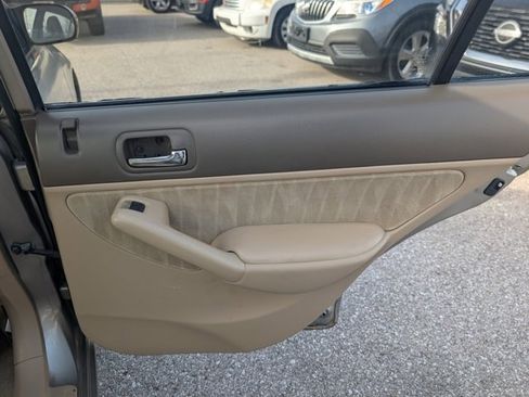 Used 2005 Honda Civic LX Special Edition image 20