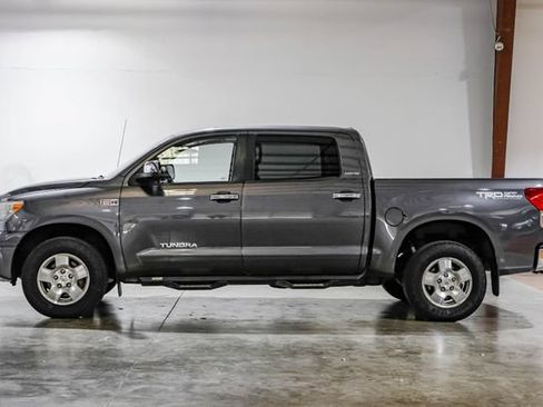Used 2012 Toyota Tundra Limited w/ Memory Pkg AWD/4WD image 14
