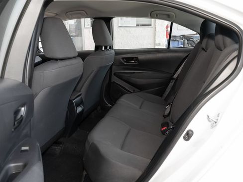 Used 2024 Toyota Corolla LE FWD image 31