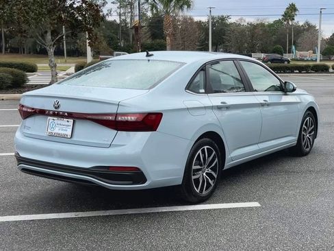 New 2026 Volkswagen Jetta SE image 8