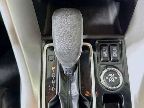 Used 2024 Mitsubishi Eclipse Cross SE AWD/4WD image 25