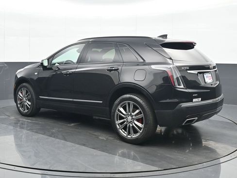 Used 2022 Cadillac XT5 Sportv image 4