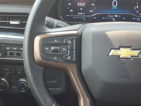 Used 2023 Chevrolet Tahoe High Country AWD/4WD image 14