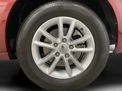 Used 2019 Dodge Grand Caravan SXT FWD image 26