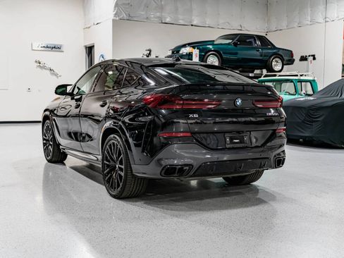 Used 2024 BMW X6 M60i AWD/4WD image 3