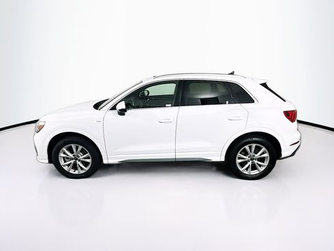 Used 2024 Audi Q3 2.0T Premium AWD/4WD image 4