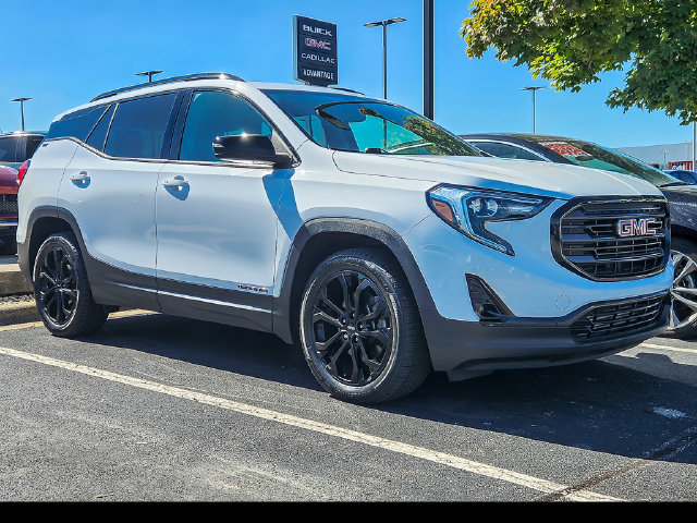 Used 2019 GMC Terrain SLT w/ Preferred Package AWD/4WD image 1