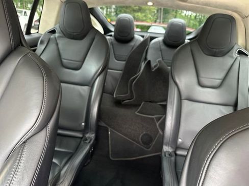 Used 2017 Tesla Model X 100D AWD/4WD image 17