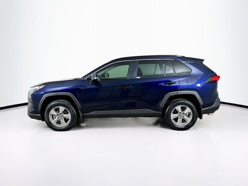 Used 2025 Toyota RAV4 XLE w/ Convenience Package image 4