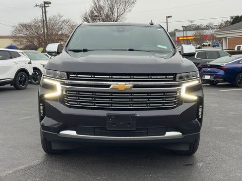 Used 2022 Chevrolet Suburban Premier image 8