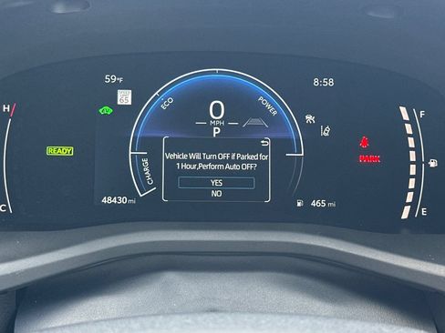 Used 2025 Toyota Camry SE FWD image 39