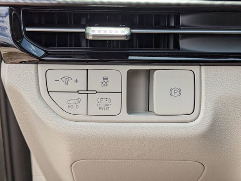 New 2026 Kia Sportage EX image 29