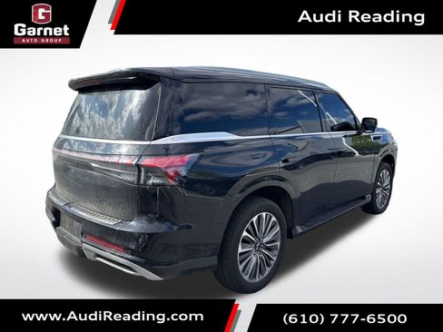 Used 2025 INFINITI QX80 Sensory image 5