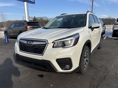 Used 2021 Subaru Forester Premium w/ Popular Package #1 image 5