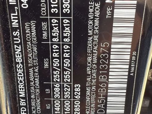 Used 2018 Mercedes-Benz GLE 350 4MATIC image 32