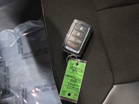 Used 2023 Jeep Grand Cherokee Altitude image 33