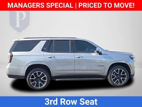 Used 2026 Chevrolet Tahoe RST w/ Comfort Package AWD/4WD image 4