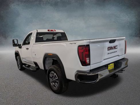 Used 2026 GMC Sierra 3500 Pro w/ Convenience Package AWD/4WD image 6