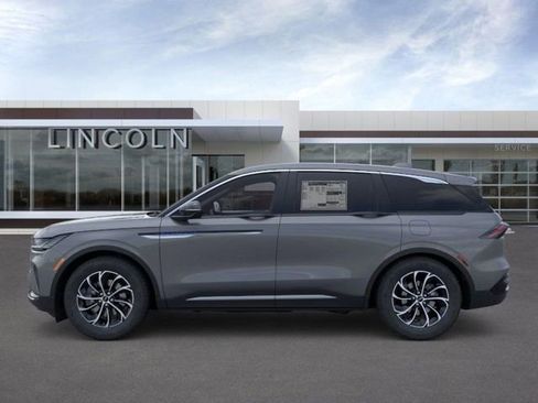 New 2025 Lincoln Nautilus Premier w/ Equipment Group 102A AWD/4WD image 3
