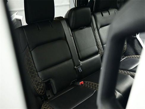 Used 2021 Jeep Wrangler Unlimited Sahara image 30