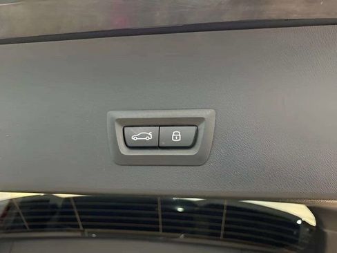Used 2025 BMW X3 xDrive30i AWD/4WD image 10