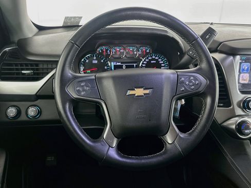 Used 2019 Chevrolet Tahoe LS AWD/4WD image 17
