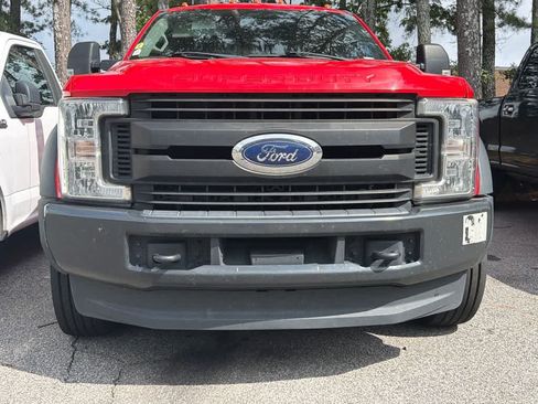 Used 2019 Ford F450 XL w/ Power Equipment Group AWD/4WD image 2