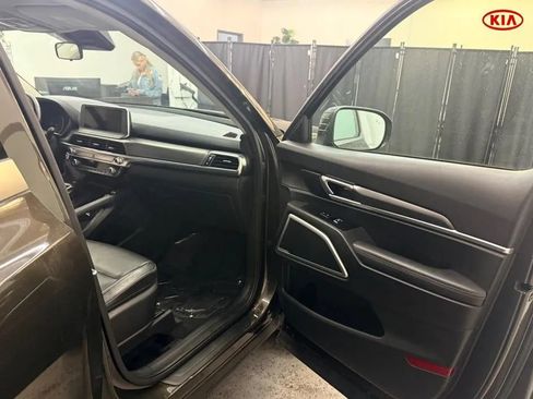 Used 2022 Kia Telluride S AWD/4WD image 14