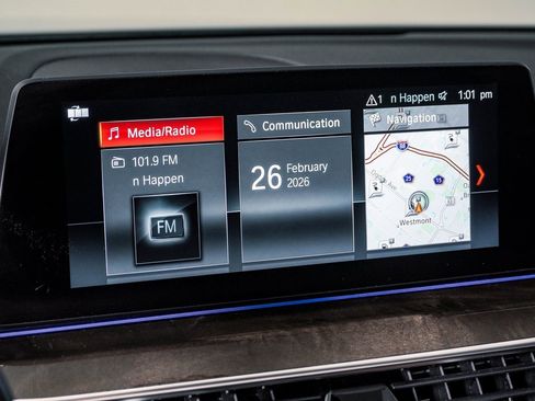 Used 2019 BMW 530e xDrive w/ Convenience Package image 22