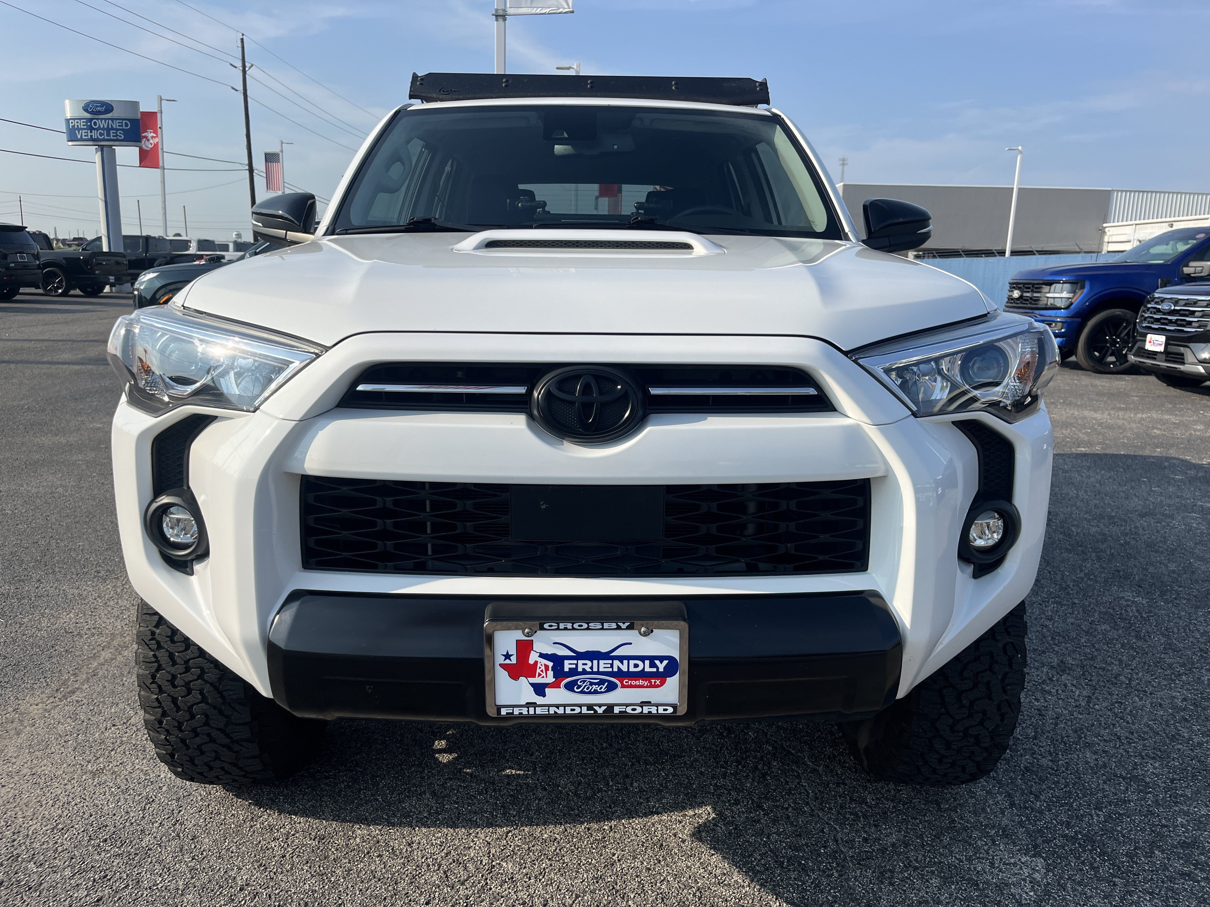 Used 2021 Toyota 4Runner Venture AWD/4WD image 8