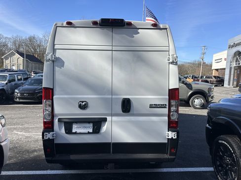 New 2026 RAM ProMaster 2500 w/ Advanced Safety Group image 19